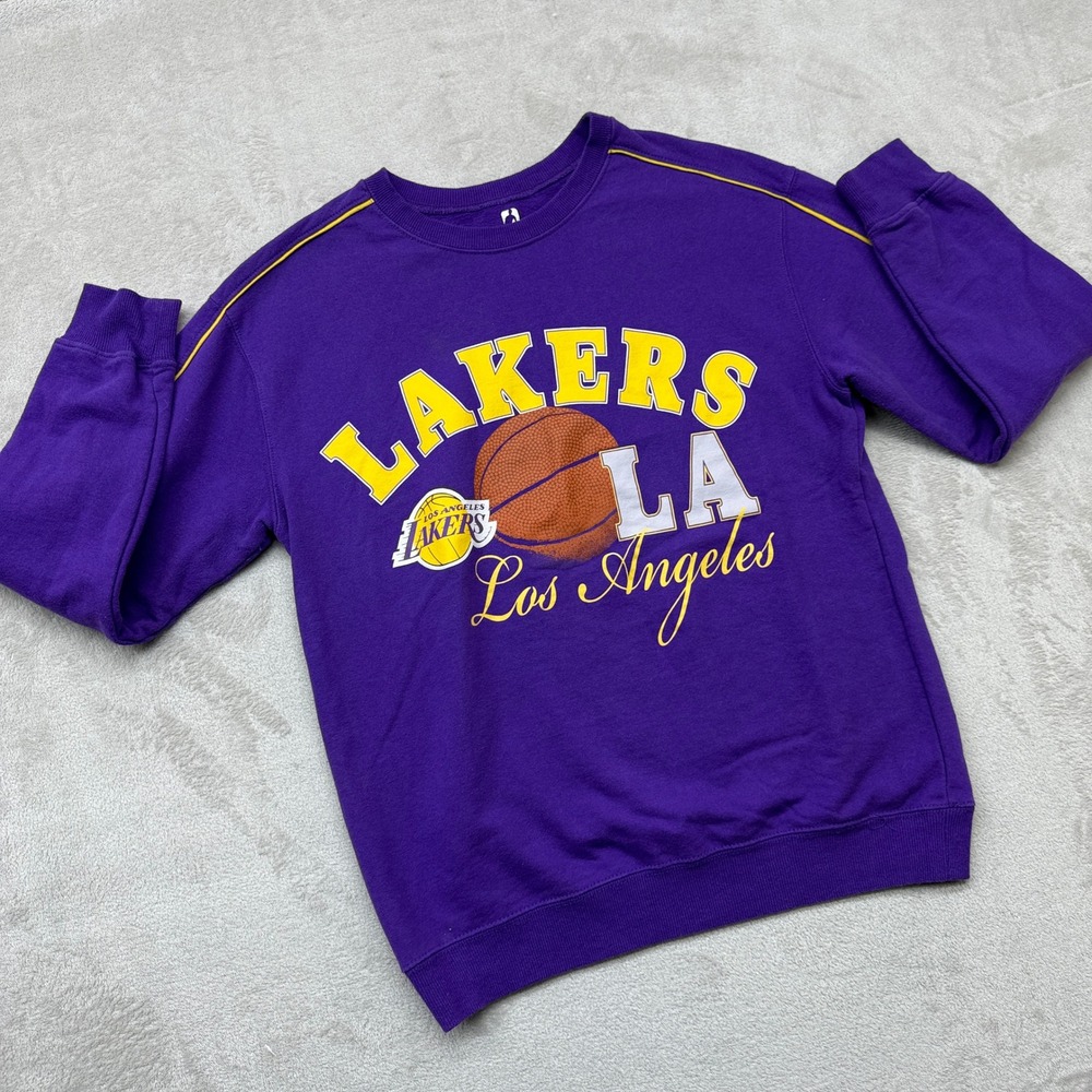 Los Angeles Lakers Sweatshirt Mens Small Purple Graphic Crewneck‎ Piping NBA